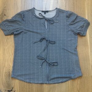 Adrianna Papell Navy and White Patterned Front Tie Bow Blouse